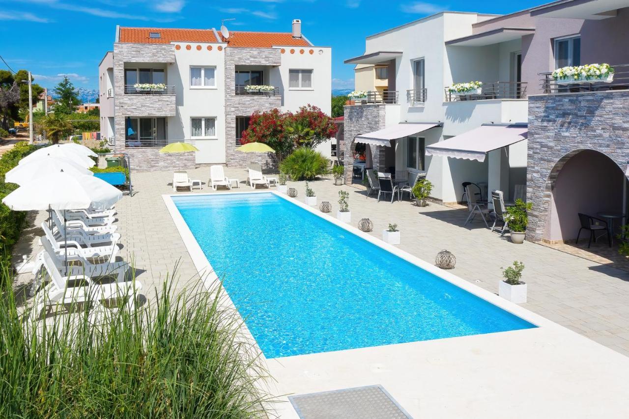 Apartments Punta Privlaka  Exterior foto
